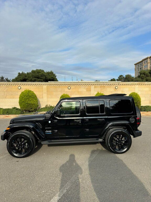 Jeep Wrangler, 2.0 L, 17.3 kWh, 2023 il, 56 000 km — Avtomobillər, Bakı (10)