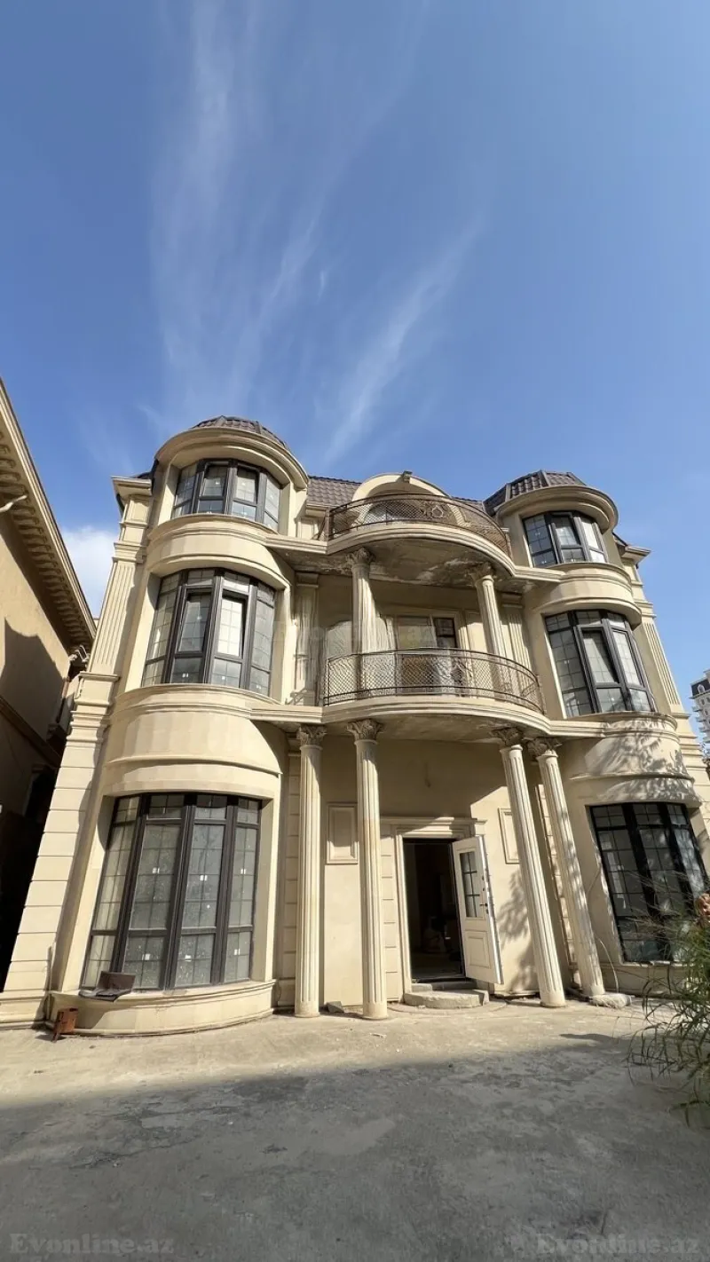 Satılır 6 otaqlı Həyət evi 700 m² Bakı, Yasamal r., İnşaatçılar m., Yasamal — Bakı