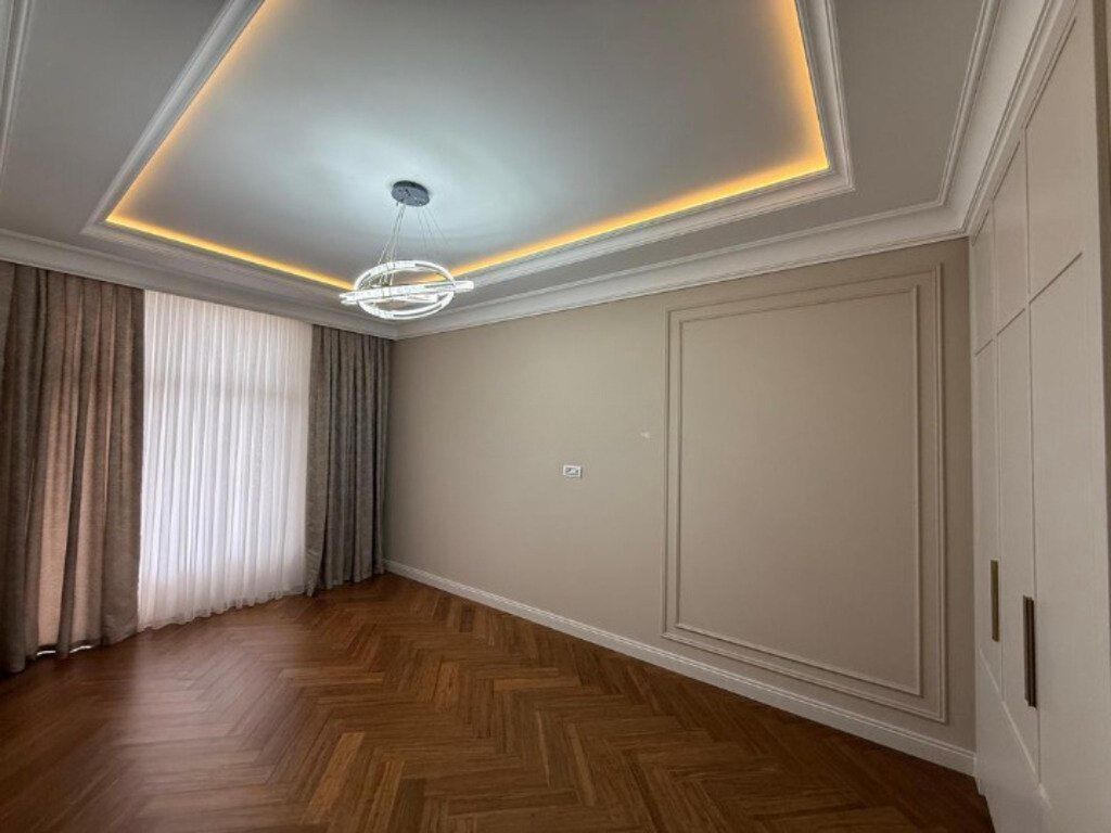 Satılır 4 otaqlı yeni tikili 250 m² — Mənzil, Bakı (3)