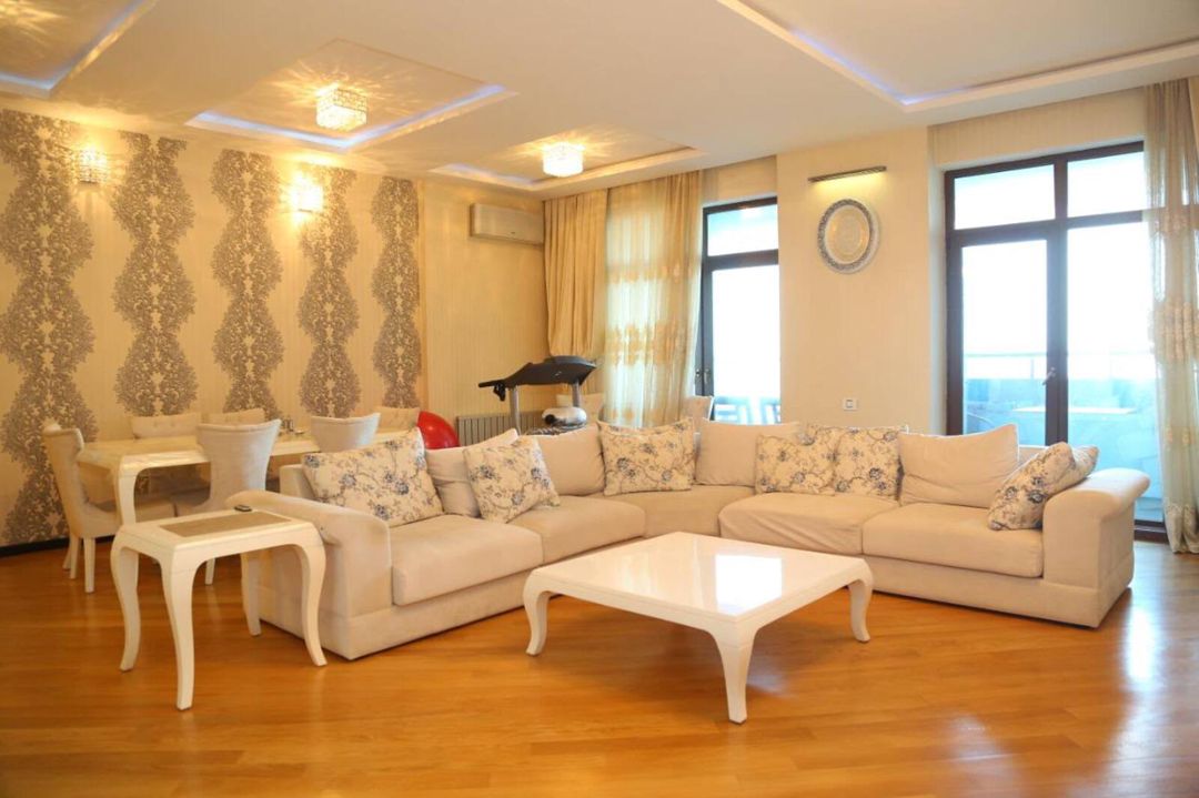 İcarəyə verilir 4 otaqlı yeni tikili 270 m² — Mənzil, Bakı (3)