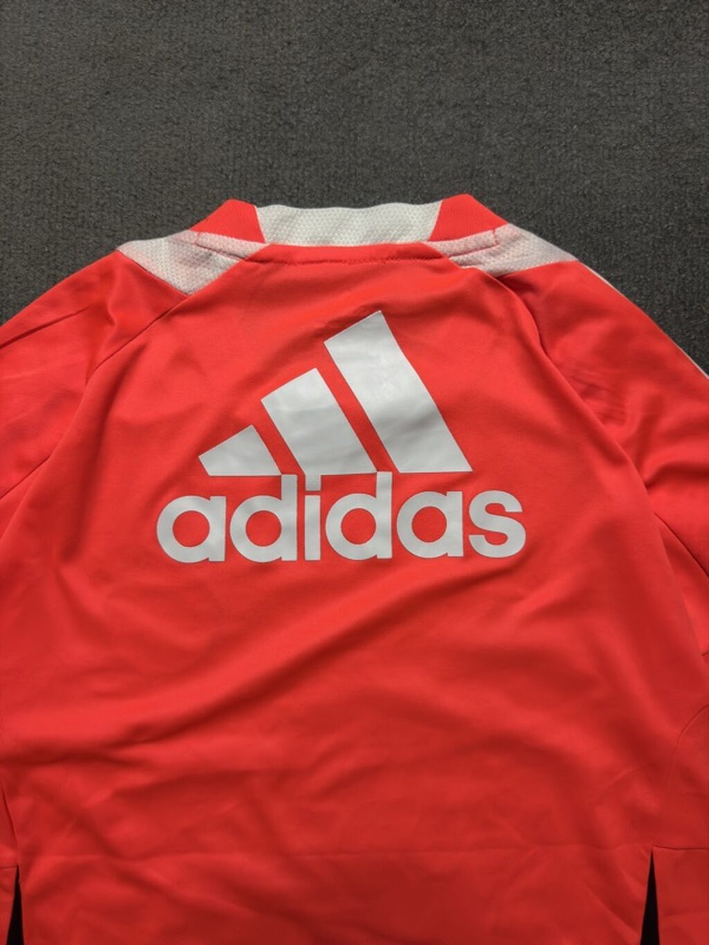 Futbolka, Adidas, M, rəng - Qırmızı — Futbolka və polo, Bakı (7)