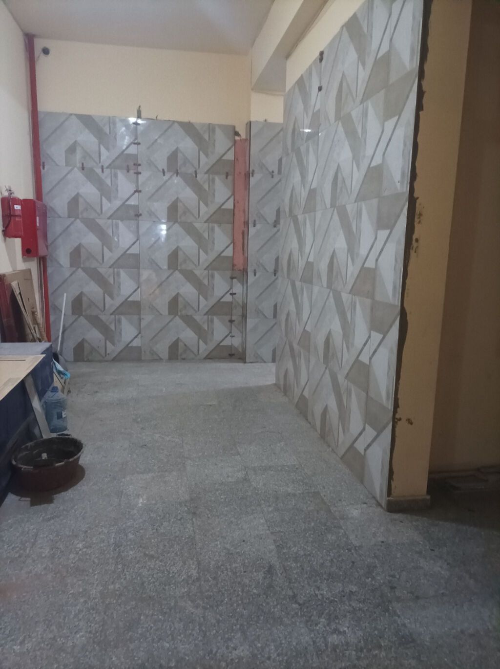 Salam kafel metlax lambir laminat alcipan asma tavan iwleri gorurem — Plitka və örtü materialları, Bakı (2)
