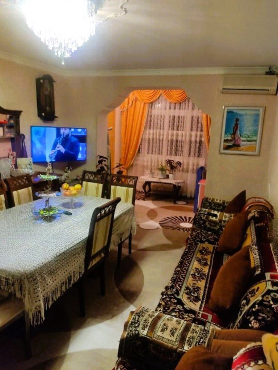 Satılır 3 otaqlı köhnə tikili 65 m² — Mənzil, Bakı (2)