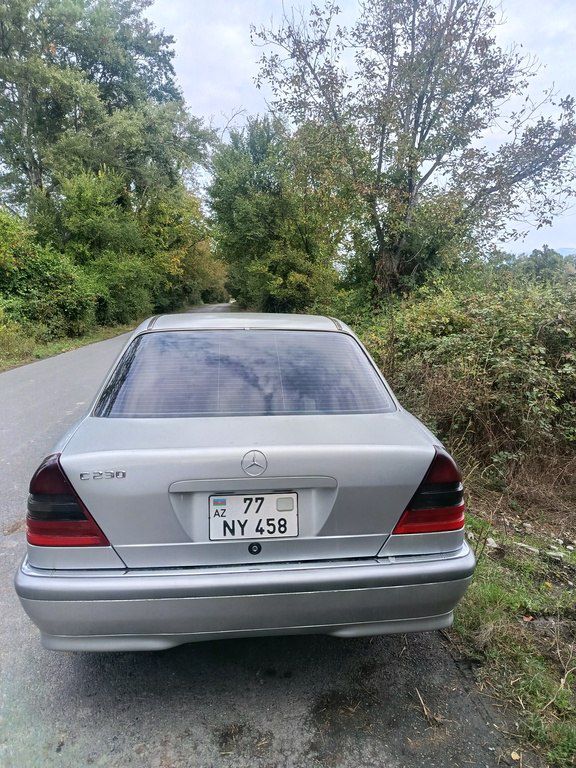 Mercedes C 230, 2.3 L, 1997 il, 320 000 km 77-NY-458 — Avtomobillər, Qax (4)