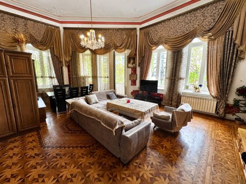 İcarəyə verilir 2 otaqlı köhnə tikili 75 m² — Bakı