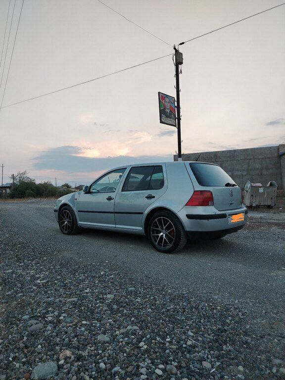 Volkswagen Golf, 1.6 L, 1999 il, 396 305 km — Avtomobillər, Şirvan (2)