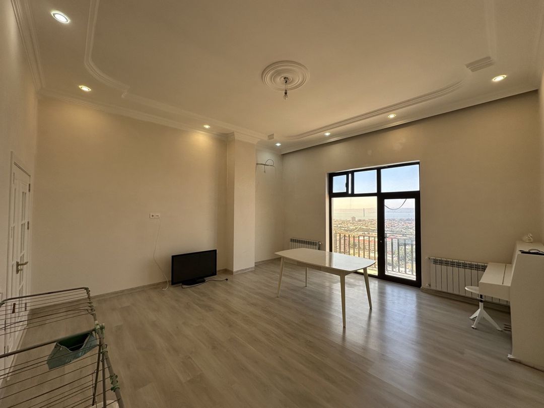 Satılır 3 otaqlı yeni tikili 140 m² — Mənzil, Bakı (4)