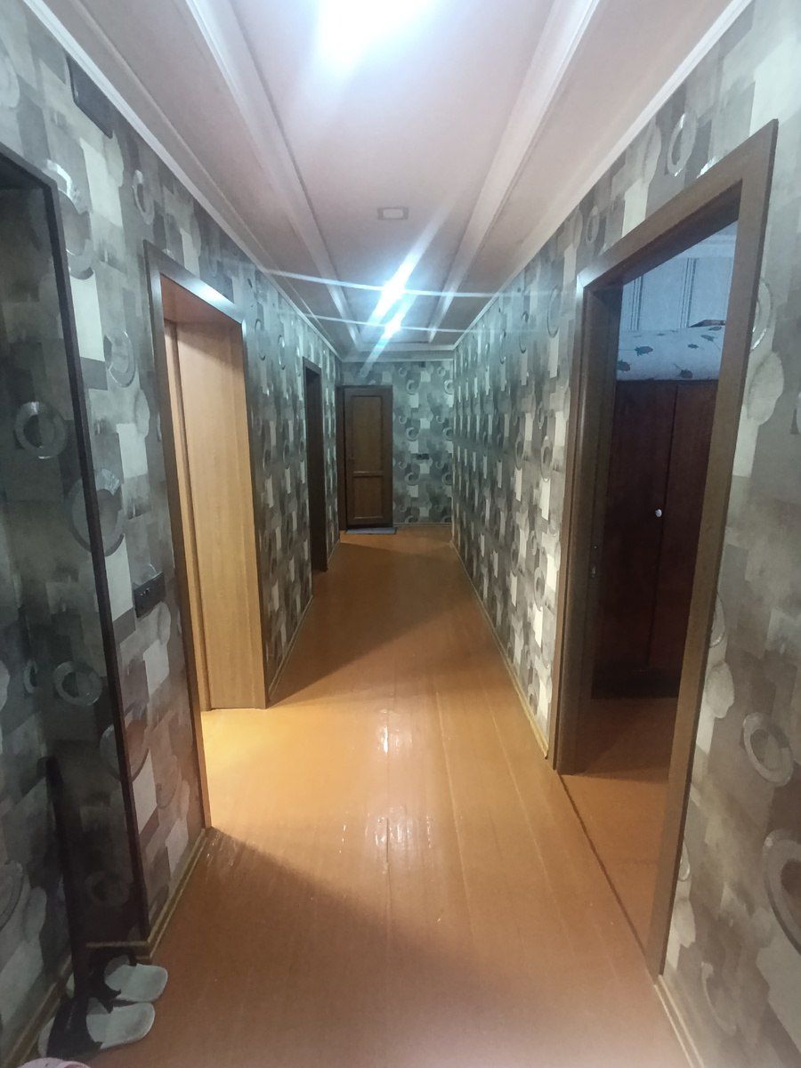 Satılır 5 otaqlı köhnə tikili 110 m² — Mənzil, Bakı (2)