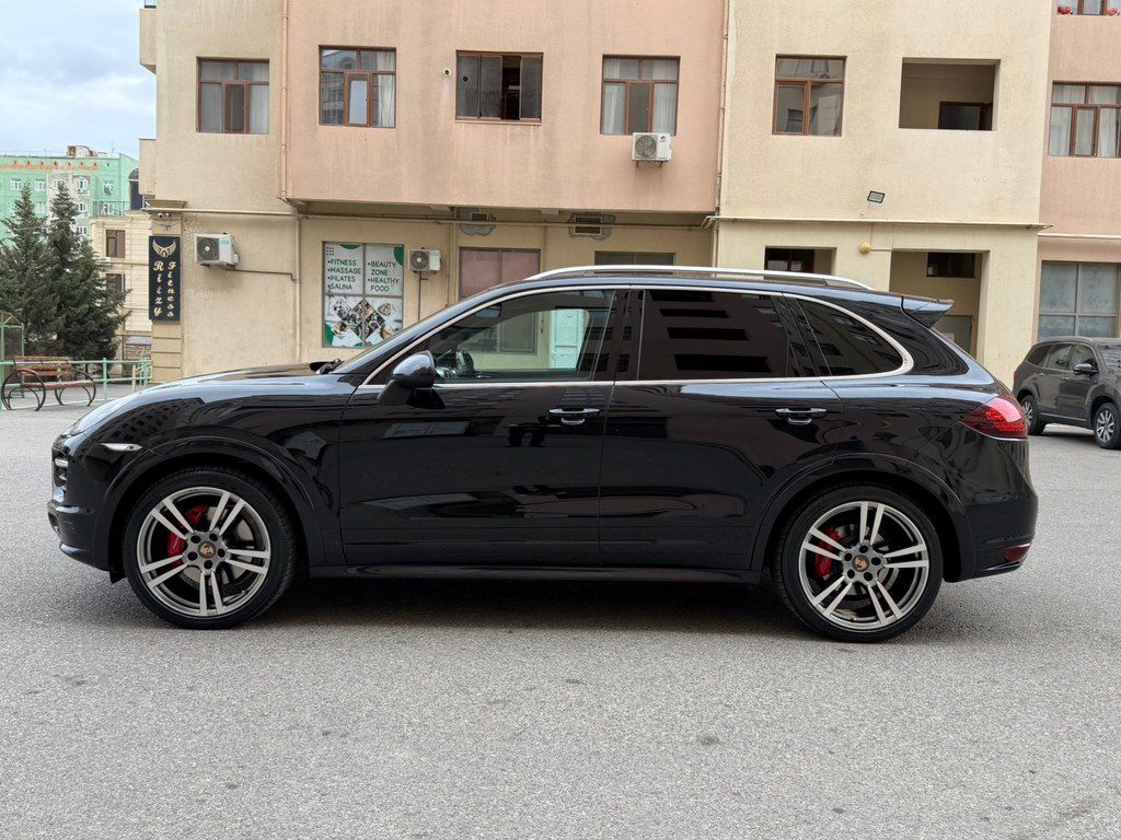 Porsche Cayenne GTS, 3.6 L, 2014 il, 216 000 km — Avtomobillər, Bakı (4)