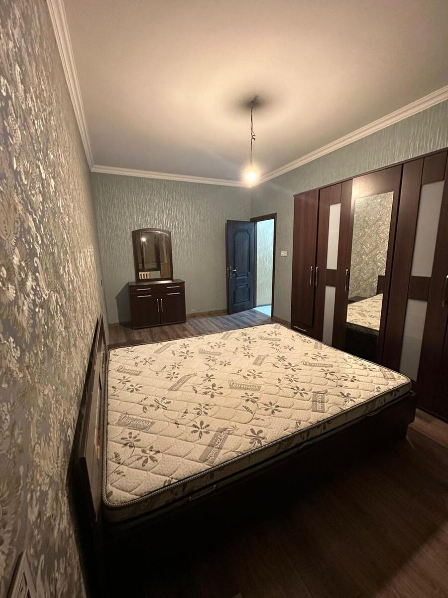 Satılır 5 otaqlı köhnə tikili 120 m² — Mənzil, Bakı (6)