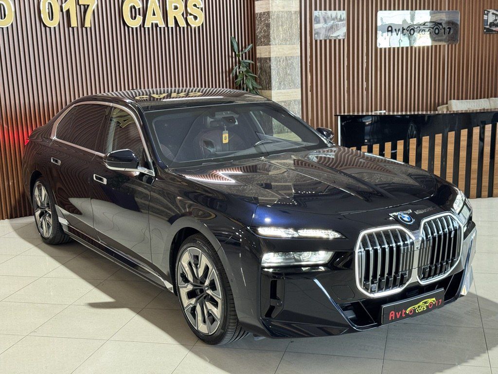 BMW i7 M70, 105.7 kWh, 2023 il, 89 000 km — Avtomobillər, Bakı (2)
