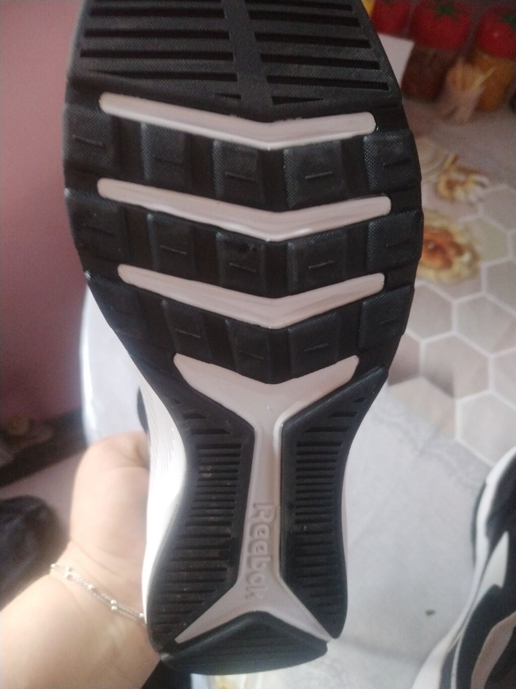 Reebok idman ayaqqabısı Qara rəngli, ağ altlıqlı Reebok idman — Krossovkalar, Digah (3)