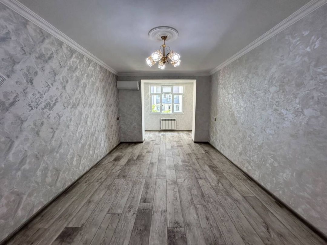 Satılır 2 otaqlı köhnə tikili 65 m² — Mənzil, Bakı (3)