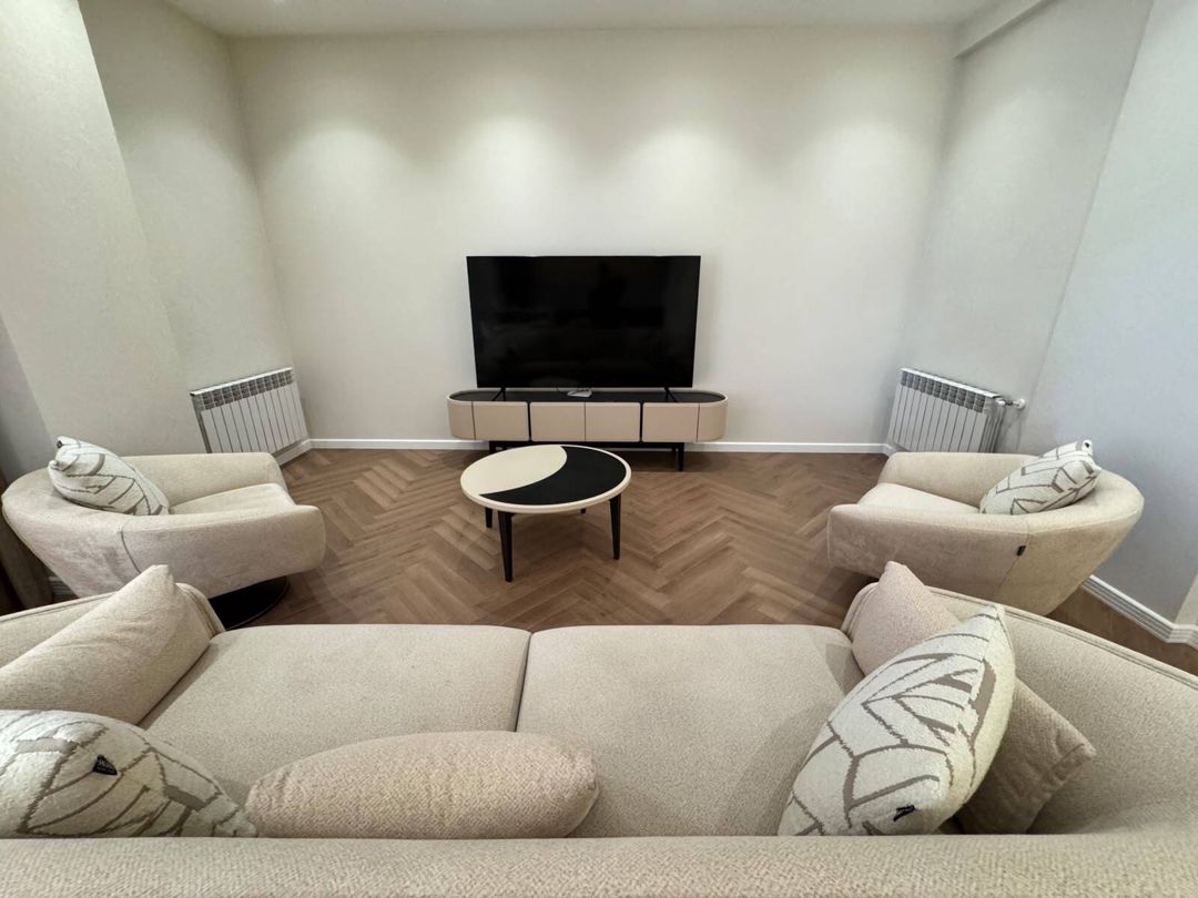 İcarəyə verilir 3 otaqlı yeni tikili 180 m² — Mənzil, Bakı (3)