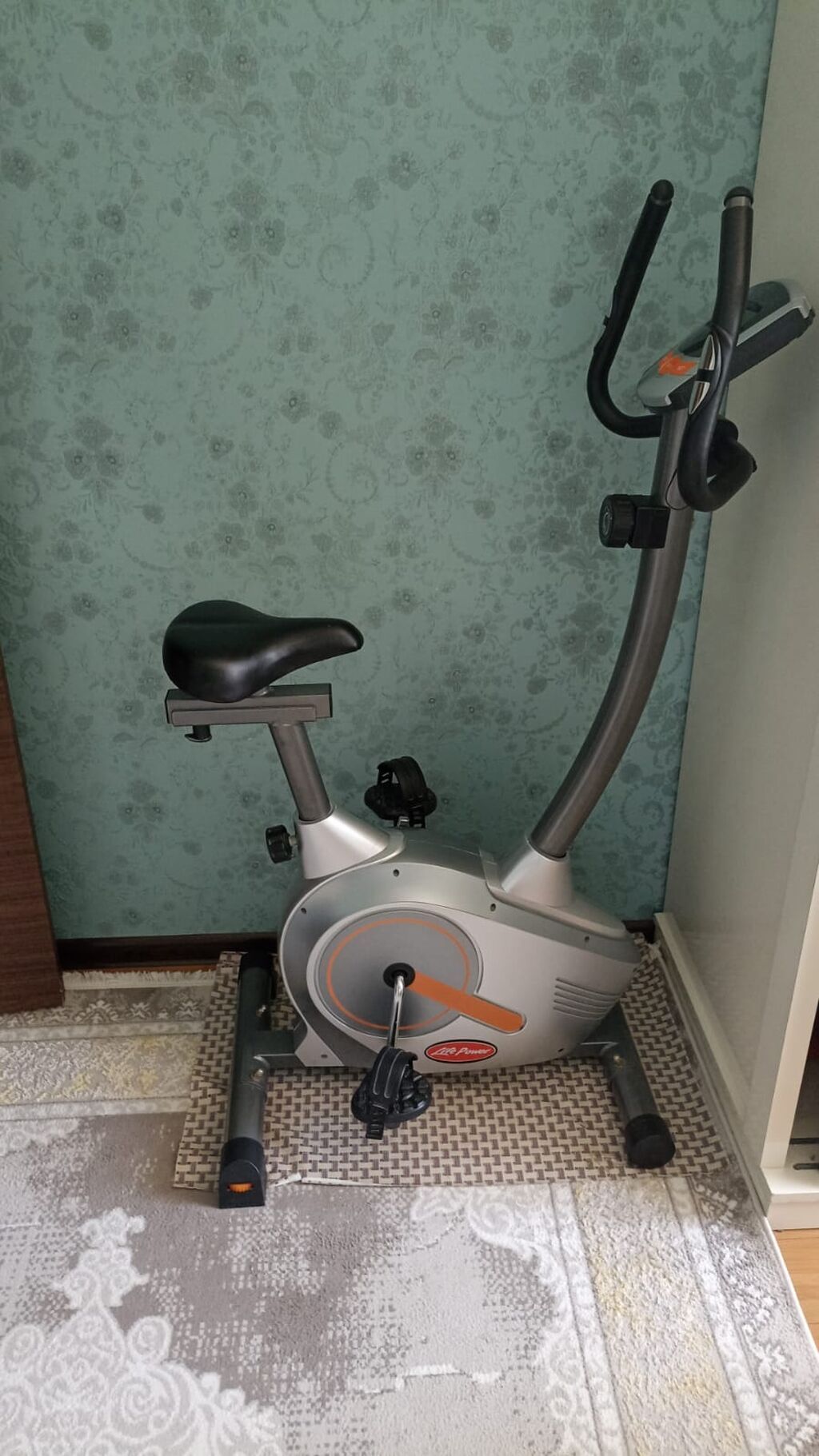 Velotrinajor 190azn tezedir 4477) yeni gunesli Gunel1 — Velosiped simulyatorları, Bakı