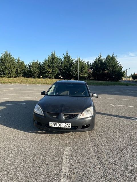 Mitsubishi Lancer, 1.3 L, 2005 il, 670 000 km — Qəbələ