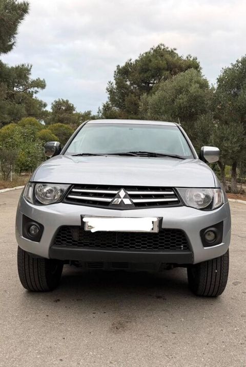 Mitsubishi L200, 2.5 L, 2014 il, 212 000 km — Bakı