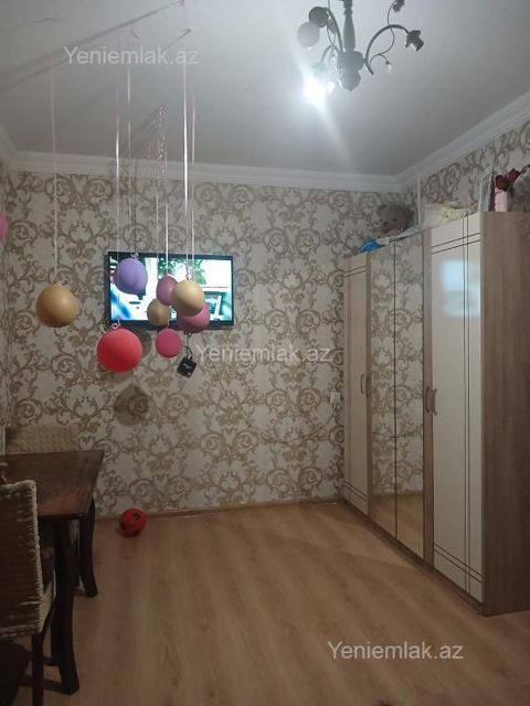 Satılır 2 otaqlı Bina evi menzil (Köhnə tikili), 40 m², Suraxanı rayonu — Bakı