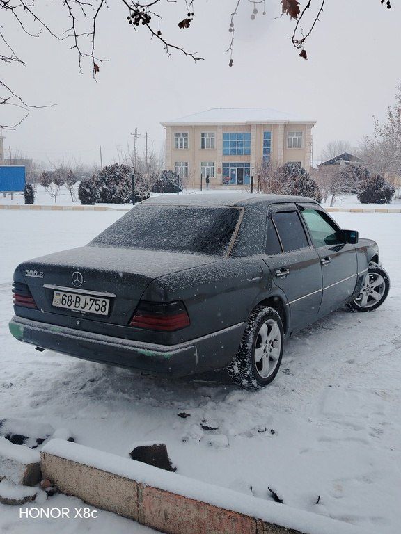 Mercedes 300 D, 3.0 L, 1994 il, 758 000 km 68-BJ-758 — Avtomobillər, Naxçıvan (11)