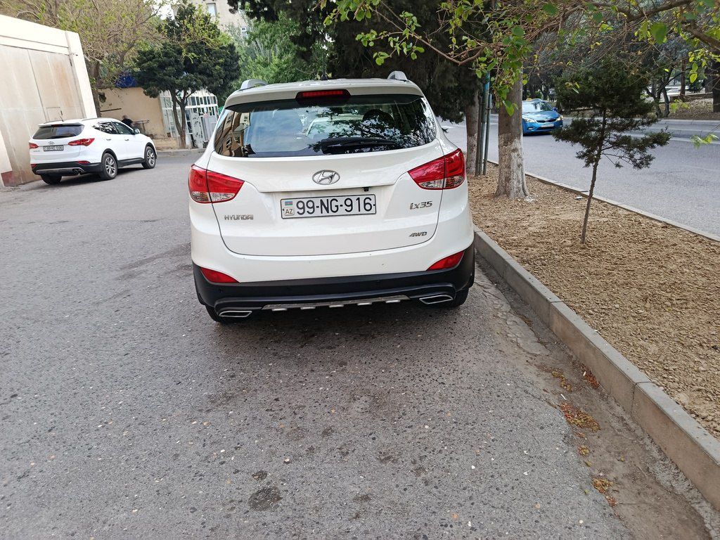 Hyundai ix35, 2.0 L, 2012 il, 121 000 km 99-NG-916 — Avtomobillər, Bakı (8)