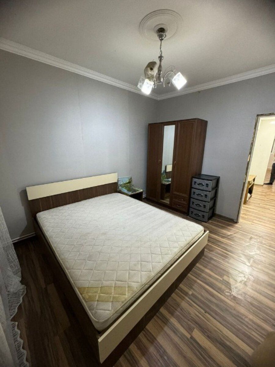 Satılır 2 otaqlı köhnə tikili 60 m² — Mənzil, Bakı (3)