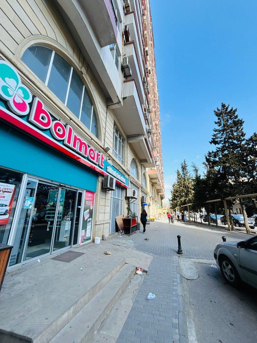 Satılır obyekt 253 m² — Əmlak, Bakı (7)