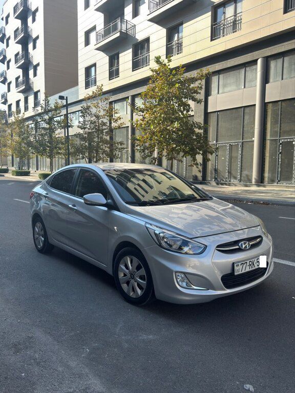 Hyundai Accent, 1.6 L, 2017 il, 136 636 km — Avtomobillər, Bakı (4)