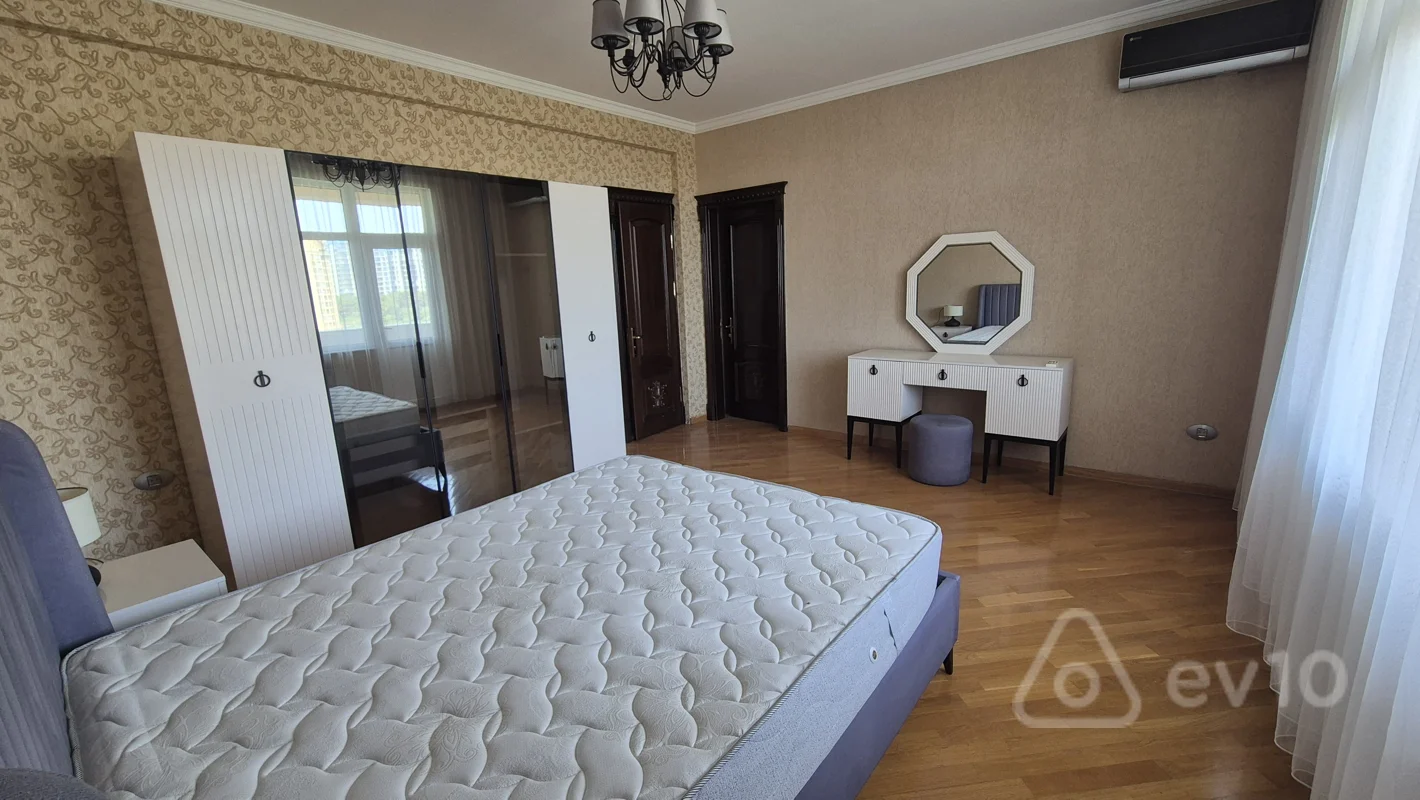 3 otaqlı mənzil, 157.1 m², Təbriz küçəsi — kirayə — Mənzil, Bakı (5)