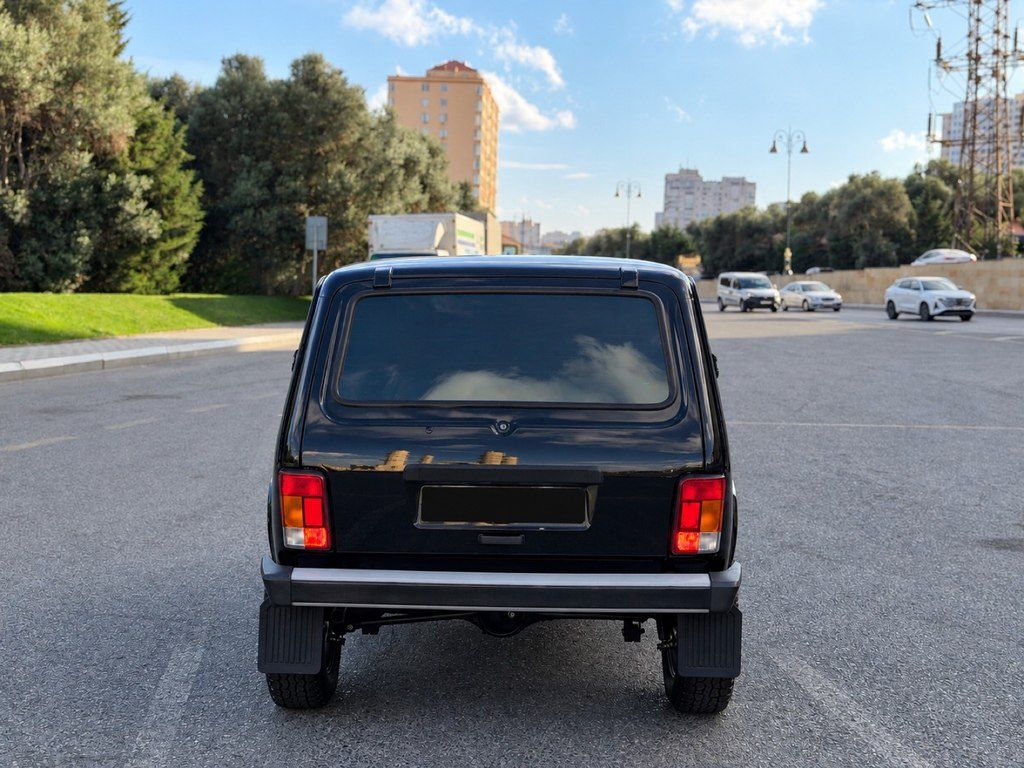 Lada (VAZ) Niva, 1.7 L, 2020 il, 10 900 km 88-BV-738 — Avtomobillər, Bakı (3)