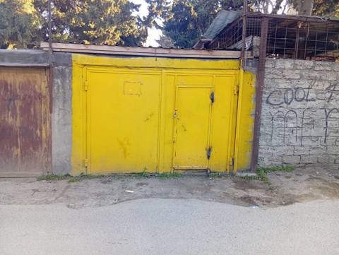24 kv. m, 4 6 3 Daş, Metal — Bakı