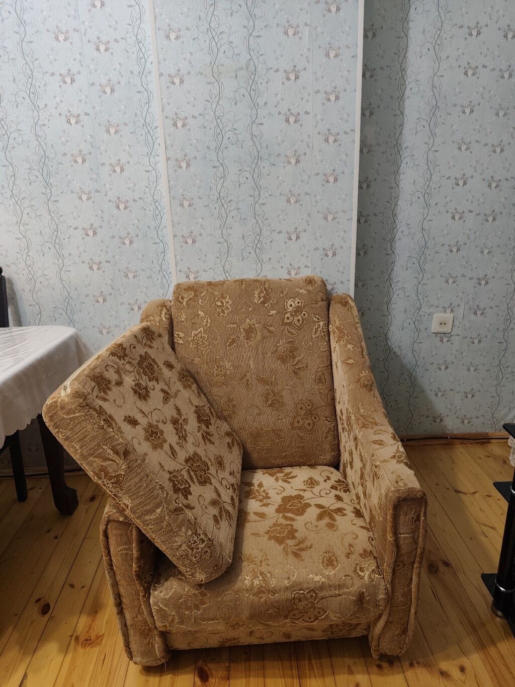 İşlənmiş, Divan-kravat, Kreslo, Bazalı, Açılan — Yumşaq mobilya dəstləri, Sumqayıt (4)