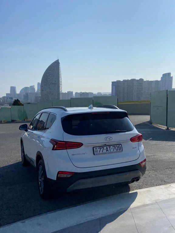 Hyundai Santa Fe, 2.0 L, 2019 il, 147 000 km 77-AT-709 — Avtomobillər, Bakı (4)