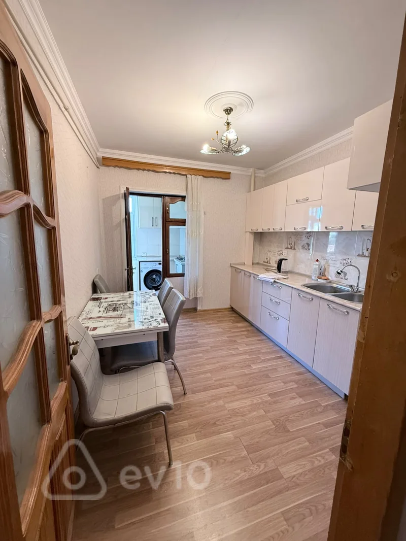 3 otaqlı mənzil, 80 m², Xalqlar Dostluğu metrosu, siyaqut Şadlıq Sarayı yaxınlığı — kirayə — Mənzil, Bakı (3)