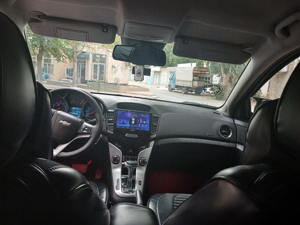 Chevrolet Cruze, 1.4 L, 2013 il, 270 000 km 77-MN-166 — Avtomobillər, Mingəçevir (7)
