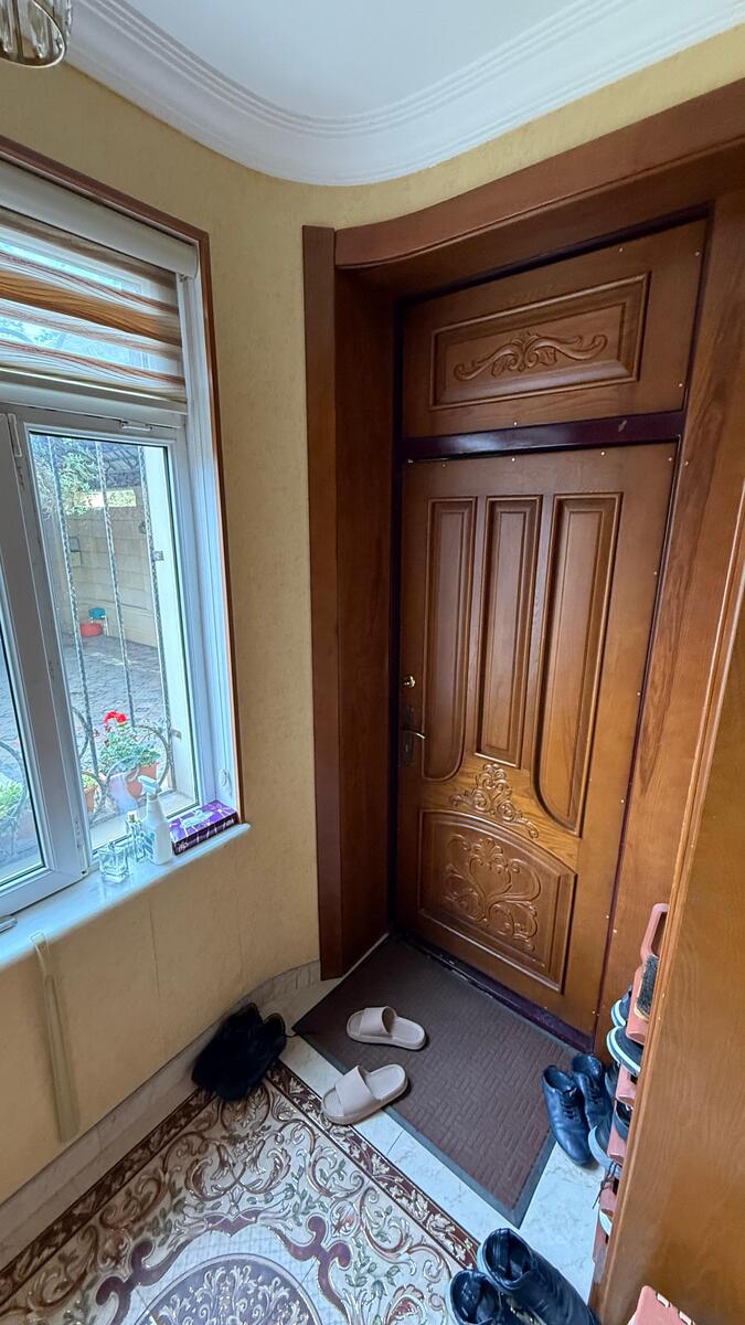Satılır 8 otaqlı həyət evi/bağ evi 400 m² — Ev, villa, Bakı (11)