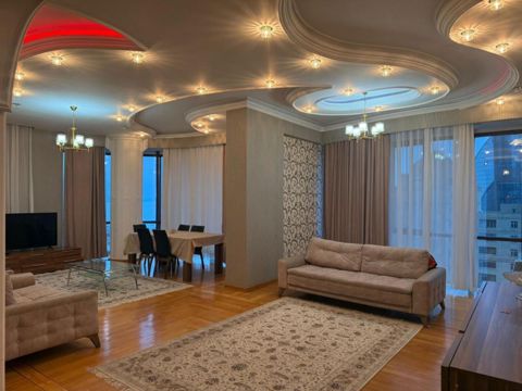 İcarəyə verilir 4 otaqlı yeni tikili 200 m² — Bakı