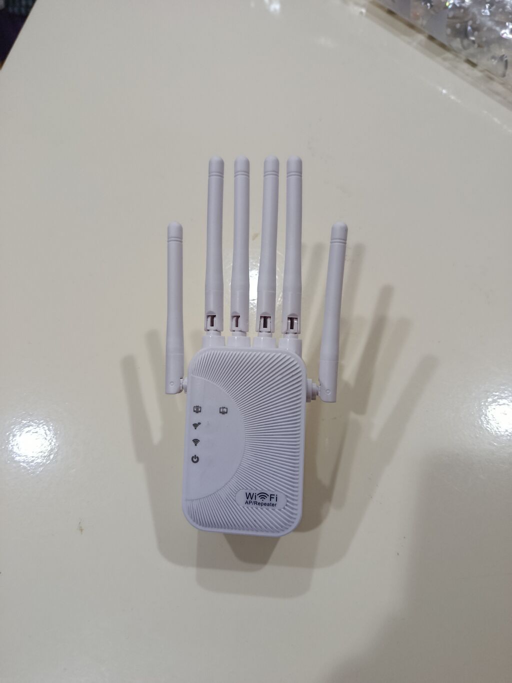 Wi‑Fi AP/Repeater – şəbəkə gücləndirici Xüsusiyyətlər: - Funksiya — Şəbəkə və server avadanlığı, Mehdiabad (2)