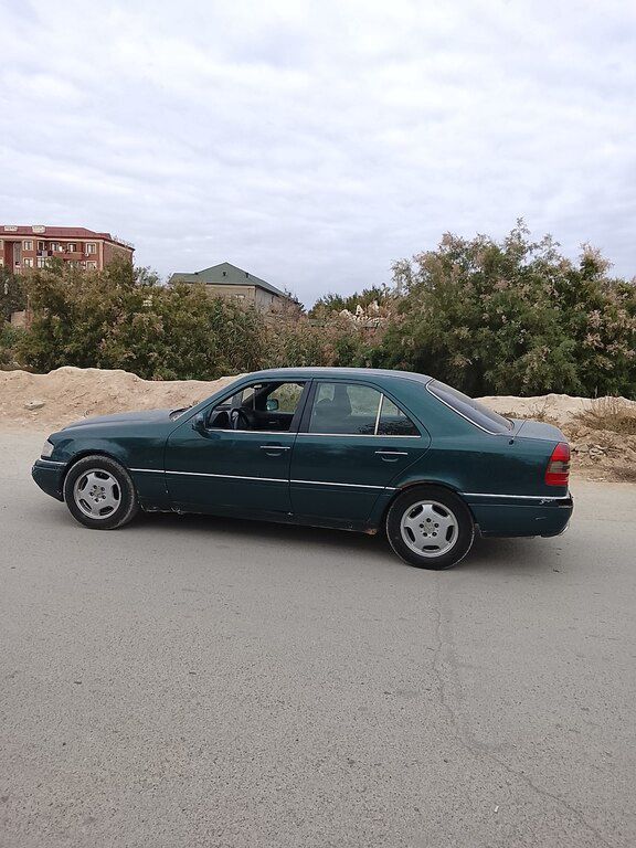Mercedes C 180, 1.8 L, 1995 il, 523 659 km 10-SZ-871 — Avtomobillər, Bakı (3)