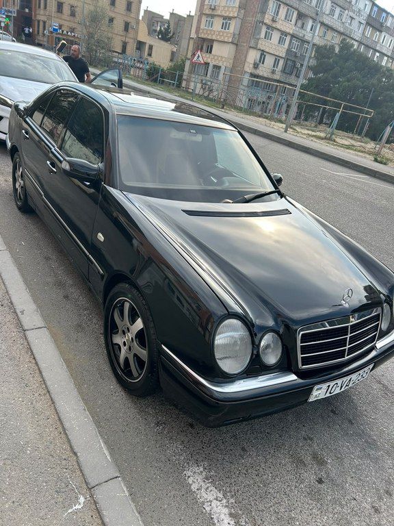 Mercedes E 320, 3.2 L, 2000 il, 400 000 km 10-VA-233 — Avtomobillər, Bakı (2)