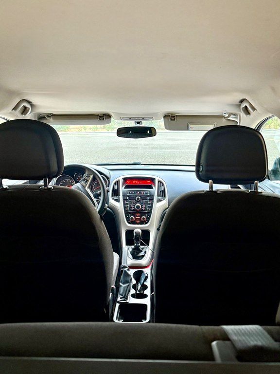 Opel Astra, 1.6 L, 2011 il, 225 000 km — Avtomobillər, Ucar (8)