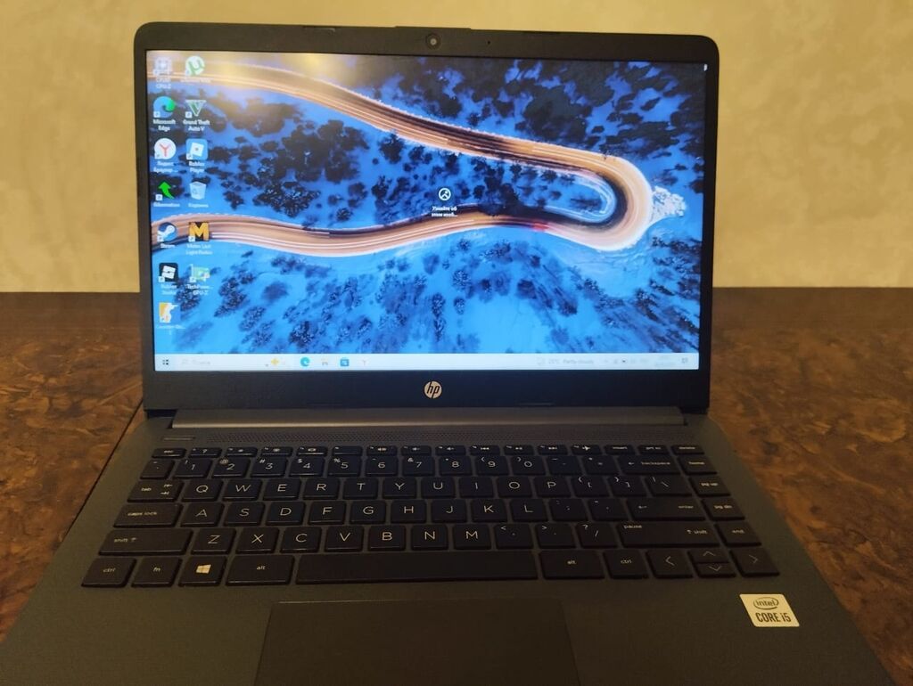 İşlənmiş HP Pavilion, 14 Intel Core i5, 256 GB — HP, Sumqayıt