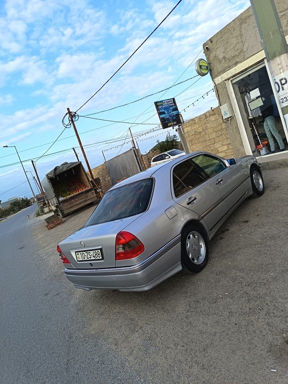 Mercedes C 180, 1.8 L, 1995 il, 999 000 km 10-ZS-488 — Avtomobillər, Bakı (6)