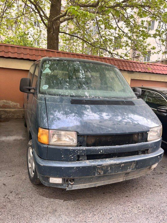 Volkswagen Caravelle, 2.5 L, 1996 il, 365 000 km — Avtomobillər, Bakı (3)