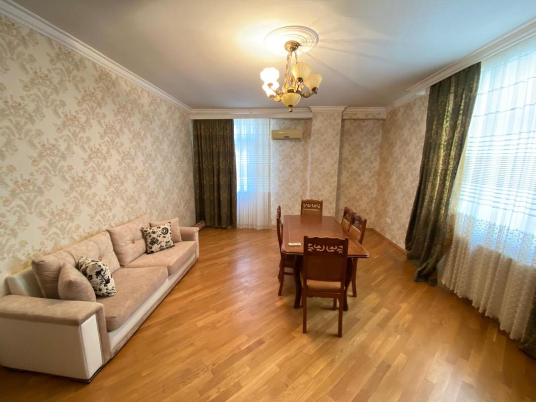 İcarəyə verilir 2 otaqlı yeni tikili 80 m² — Mənzil, Bakı (8)