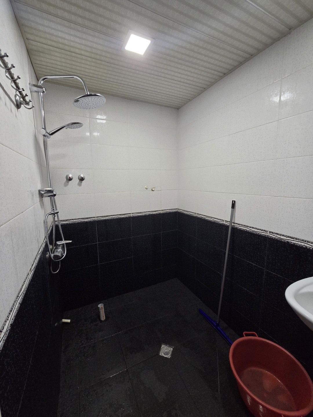 İcarəyə verilir 2 otaqlı yeni tikili 81 m² — Mənzil, Bakı (11)