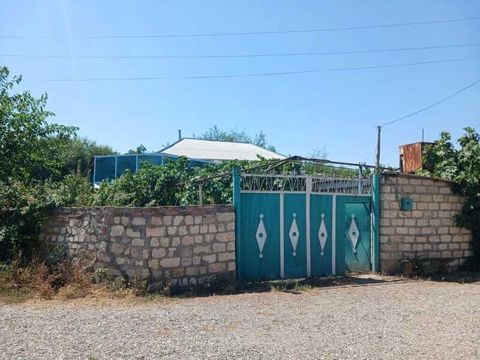 3 otaqlı, 129 kv. m, Kredit yoxdur, Orta təmir — Yevlax