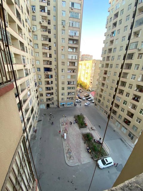 Satılır 2 otaqlı yeni tikili 73 m² — Bakı
