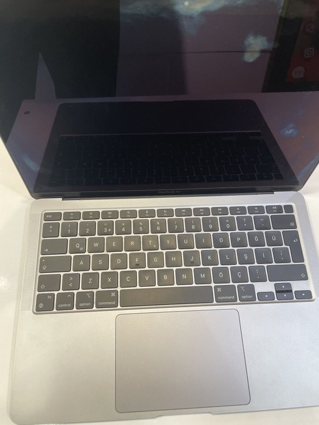 Apple MacBook (space gray) - Ekran: 13.3" Retina, parlaq şüşə panel — Apple Macbook, Bakı (7)