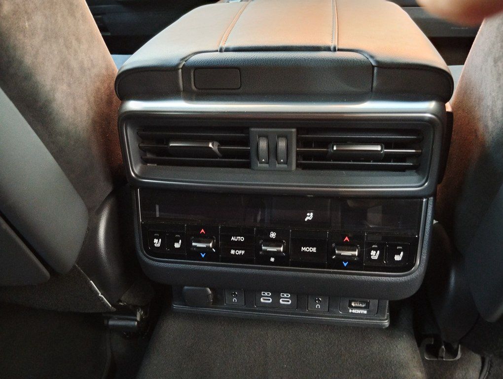Lexus LX 600, 3.5 L, 2023 il, 38 580 km — Avtomobillər, Bakı (11)