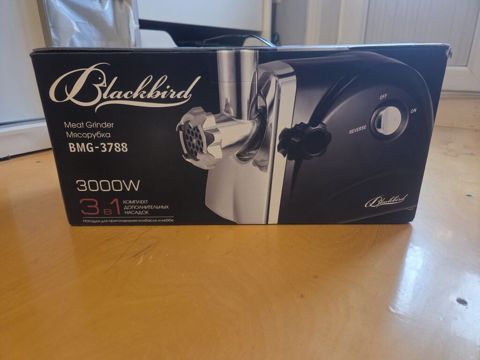 Blackbird BMG-3788 ətçəkən hec islenmeyib hediye verilib. bizede — Gəncə